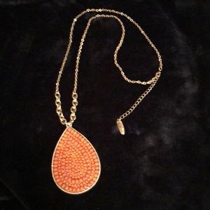Plunder orange tear drop necklace